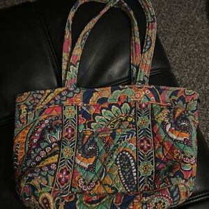 Vera Bradley paisley bag with a ton if space and interior pockets